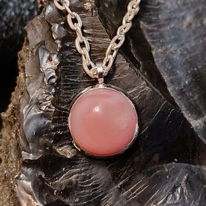 Peruvian Pink Opal gemstone silver pendant necklace